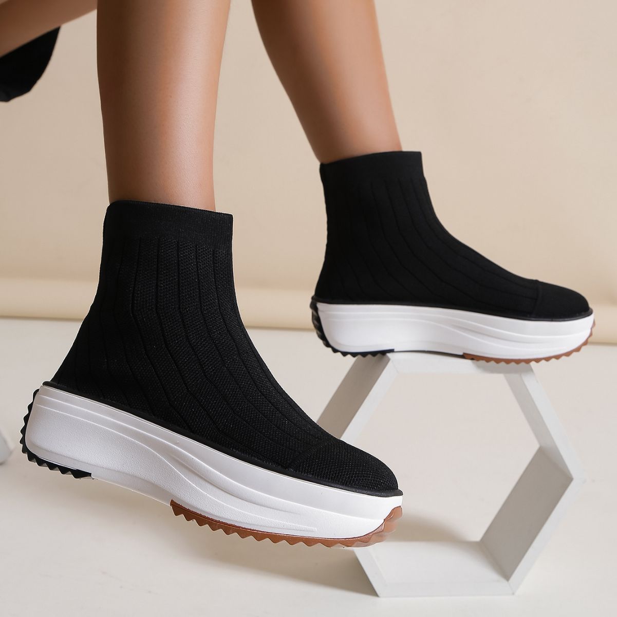 Elevate Your Comfort and Style with Women's Thick-Soled Boots