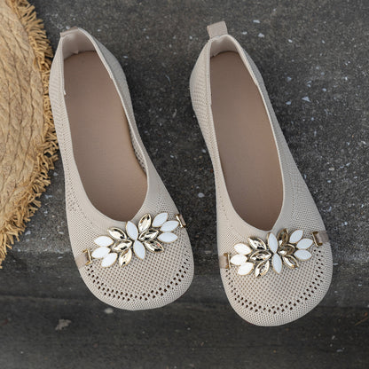 Step into Chic Comfort with Round Toe Flat Shoes