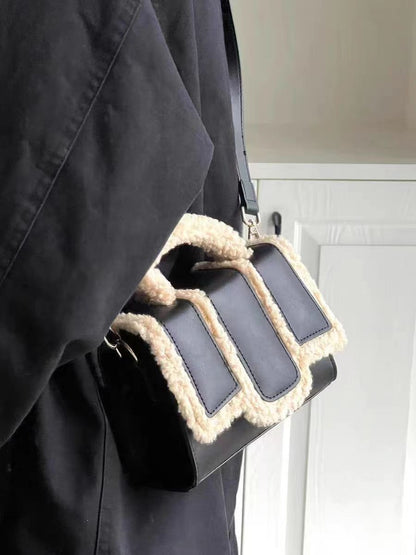 Lamb Wool Portable And Fashion Crossbody Bag