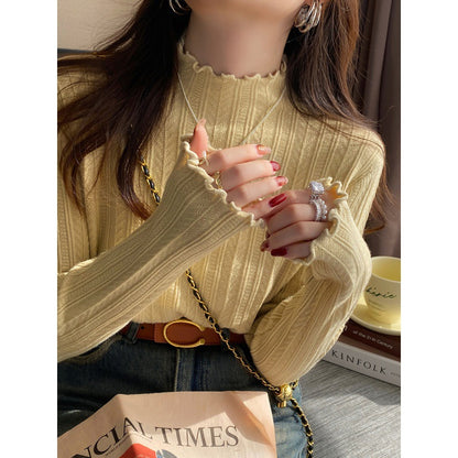 Warm and Cozy Women's Thickened Bottoming Shirt for Fall and Winter