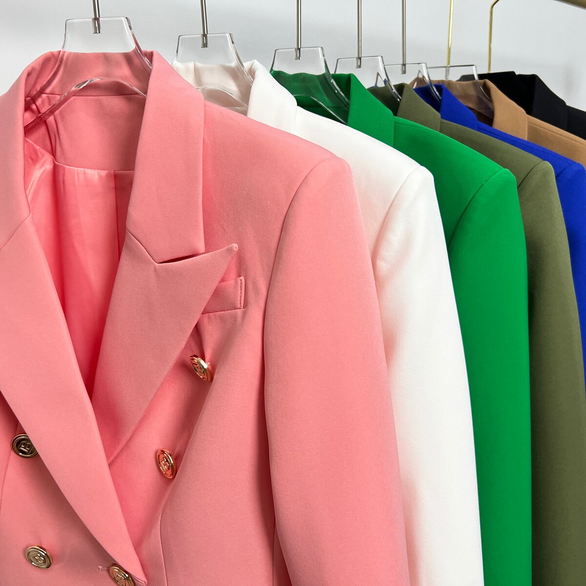 Embrace Effortless Elegance with this Multicolor Women's Blazer