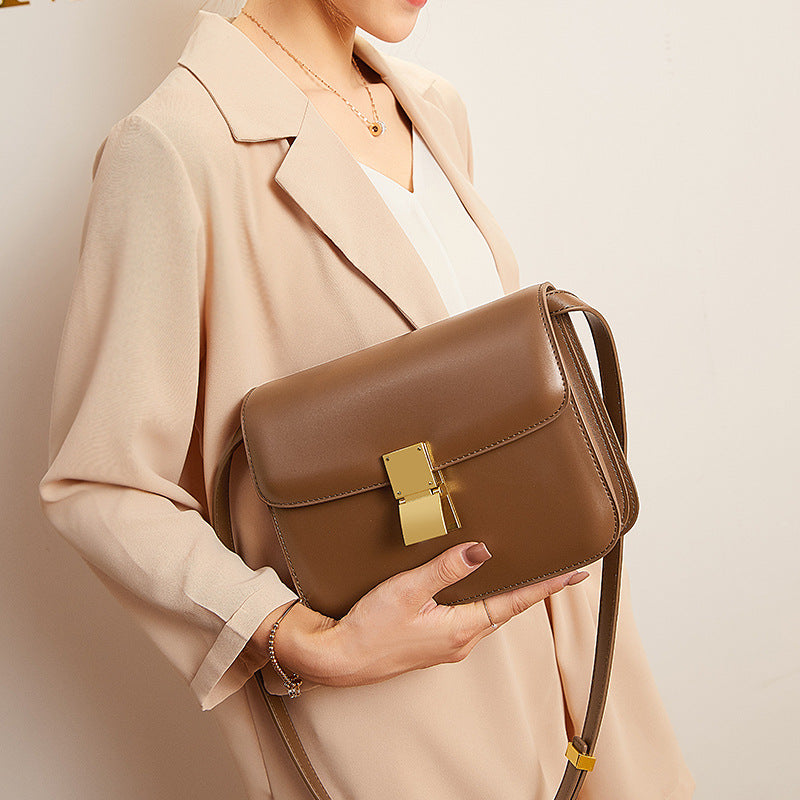 Women's Retro Leather Shoulder Messenger Bag